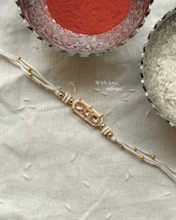 Kundan rakhi