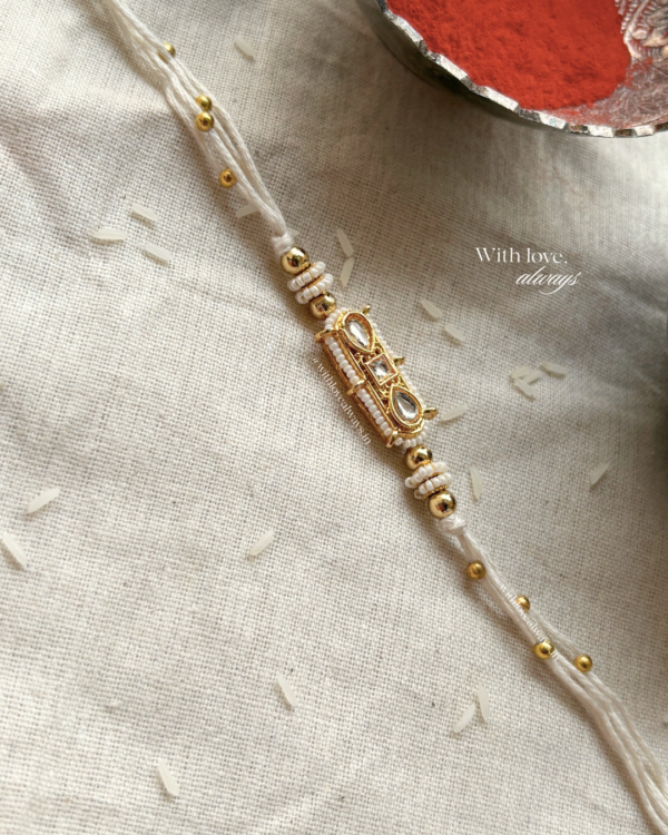Kundan rakhi