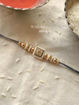 grey rakhi 2