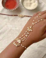Noor Haathphool Rakhi-Lumba Set