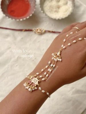 Noor Haathphool Rakhi-Lumba Set