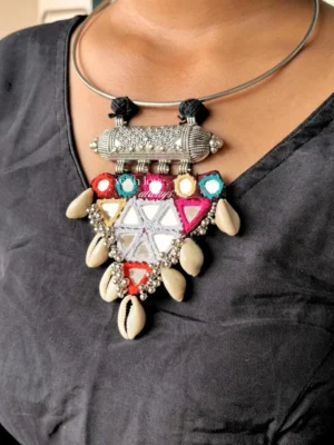 Mirror Work Hasli Necklace