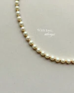 Classic pearl necklace